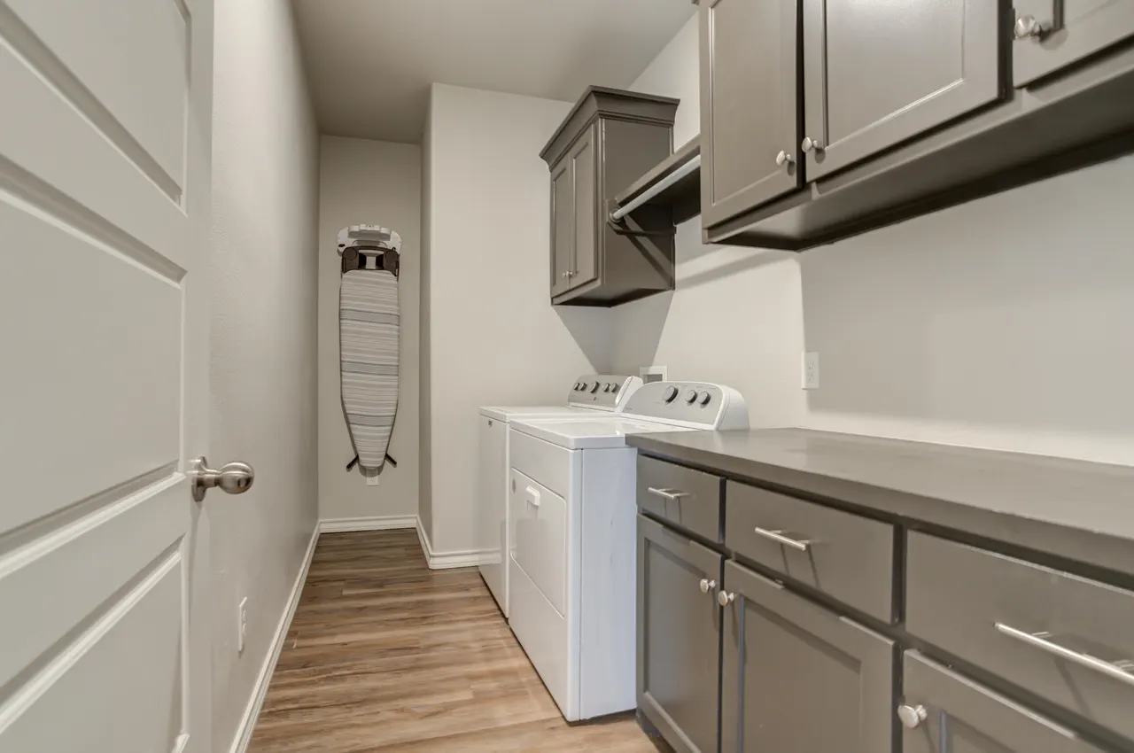 Photo 40 — 712 Ventoso Circle, Wolfforth, TX 79382