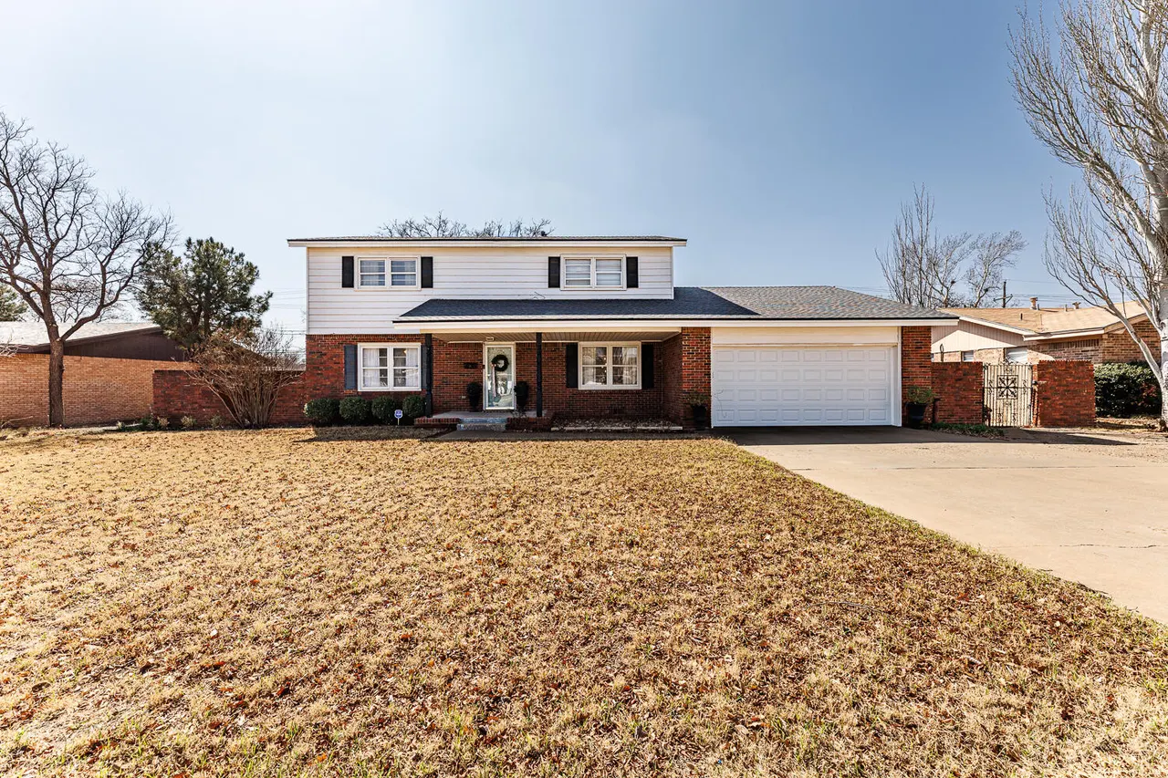 Photo 2 — 5213 17th Street, Lubbock, TX 79416