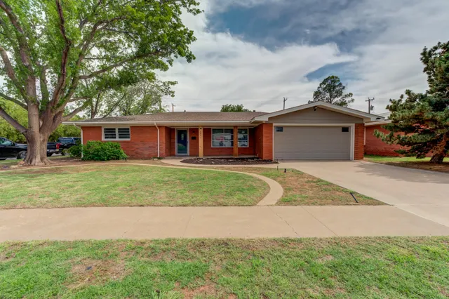 Front exterior — 5001 13th Street, Lubbock, TX 79416