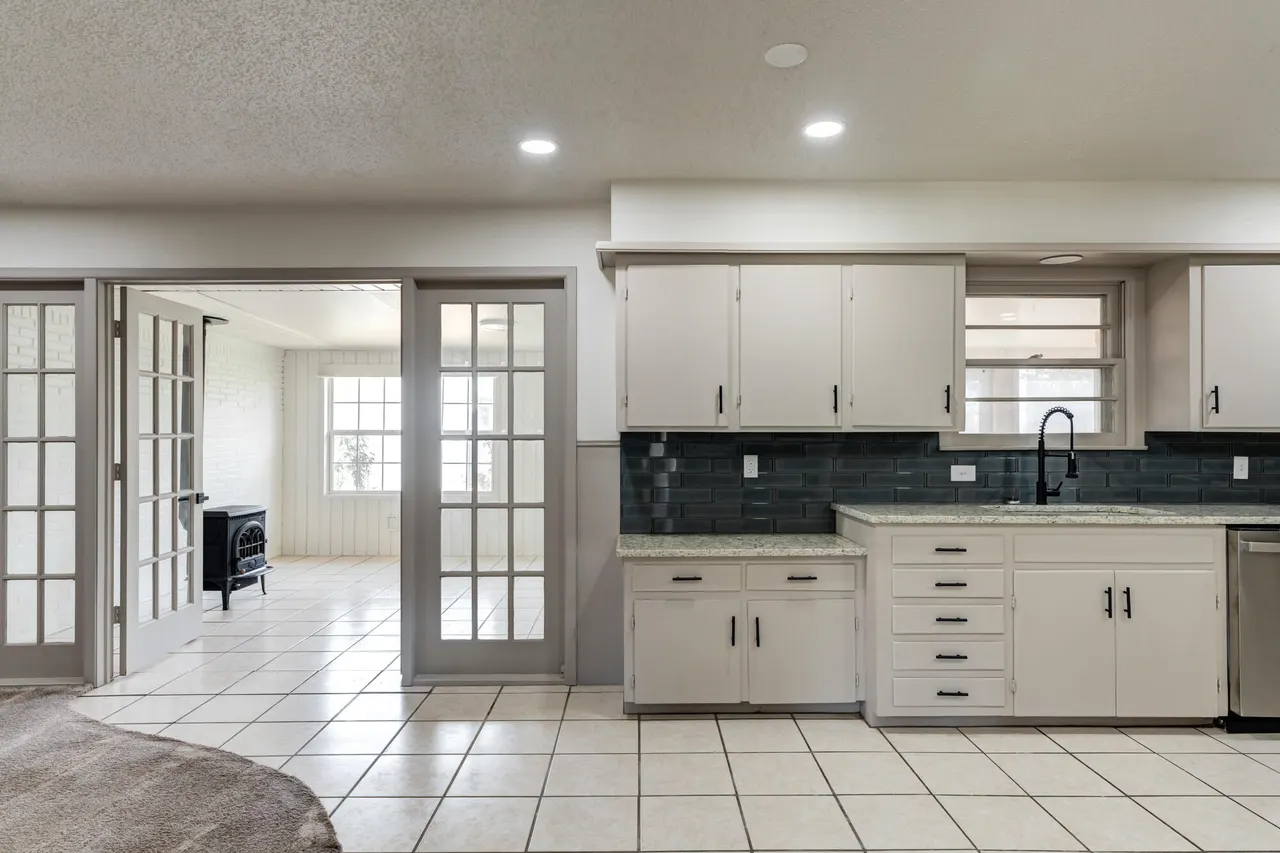Photo 18 — 5001 13th Street, Lubbock, TX 79416