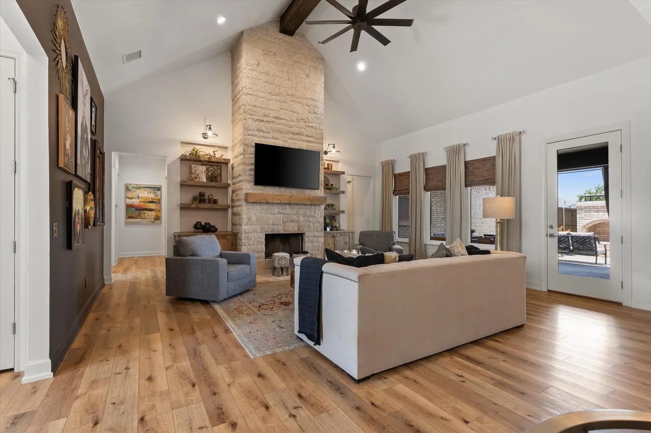 Photo 7 — 13806 Salem Avenue, Lubbock, TX 79424