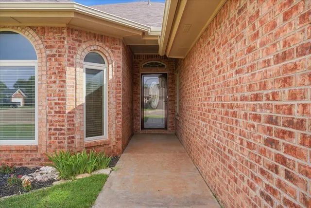 Photo 4 — 5620 100th Street, Lubbock, TX 79424