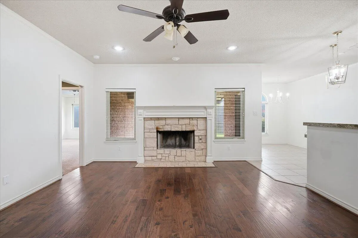 Photo 8 — 5620 100th Street, Lubbock, TX 79424