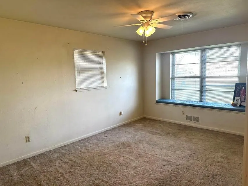 Photo 13 — 1812 Floydada Street, Plainview, TX 79072
