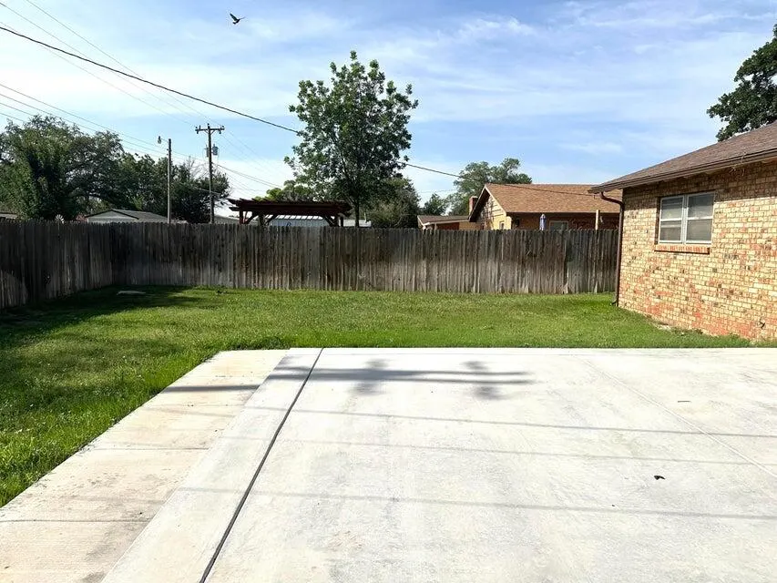 Photo 21 — 1812 Floydada Street, Plainview, TX 79072