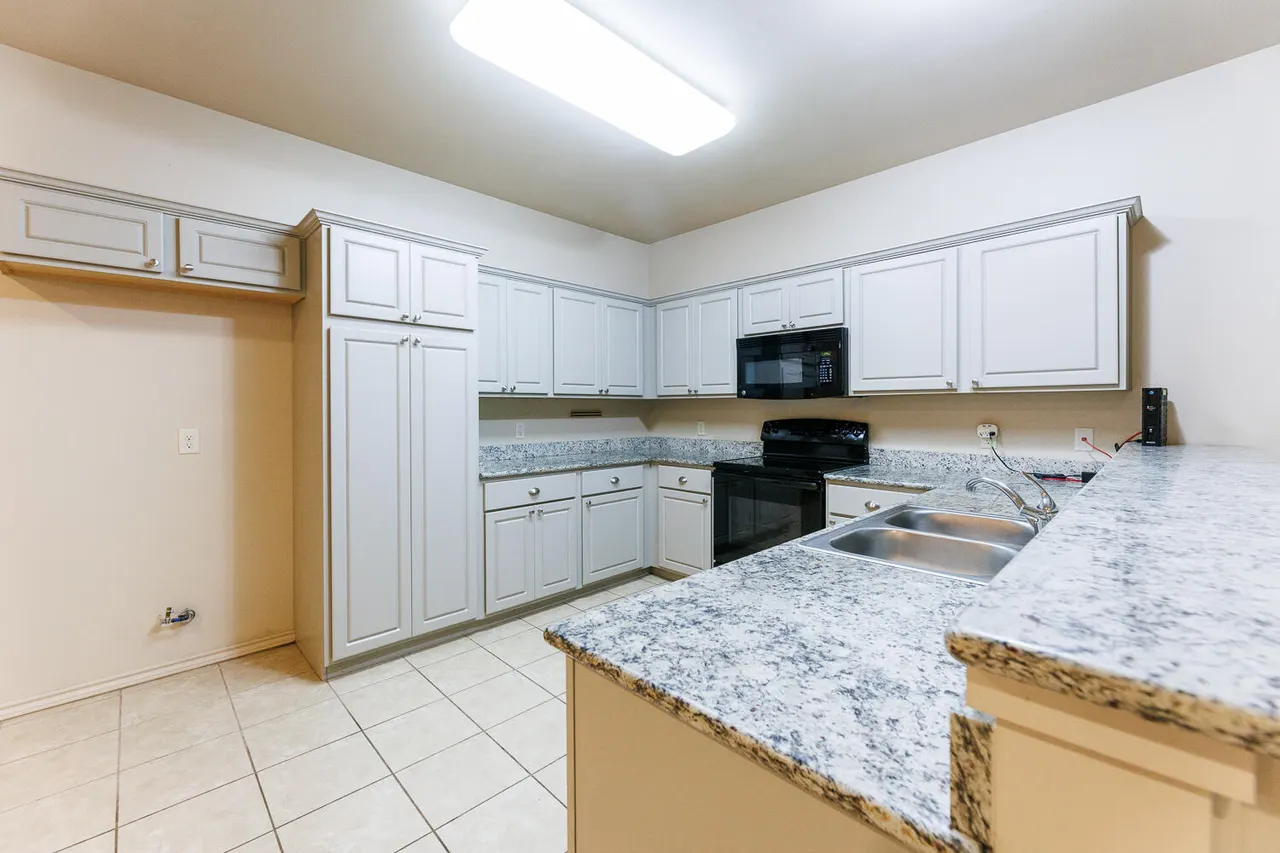 Photo 13 — 3113 113th Street, Lubbock, TX 79423