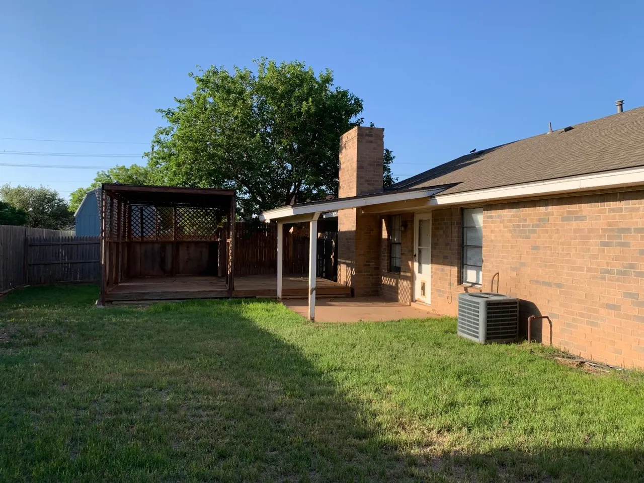 Photo 11 — 408 Ironton Avenue, Lubbock, TX 79416