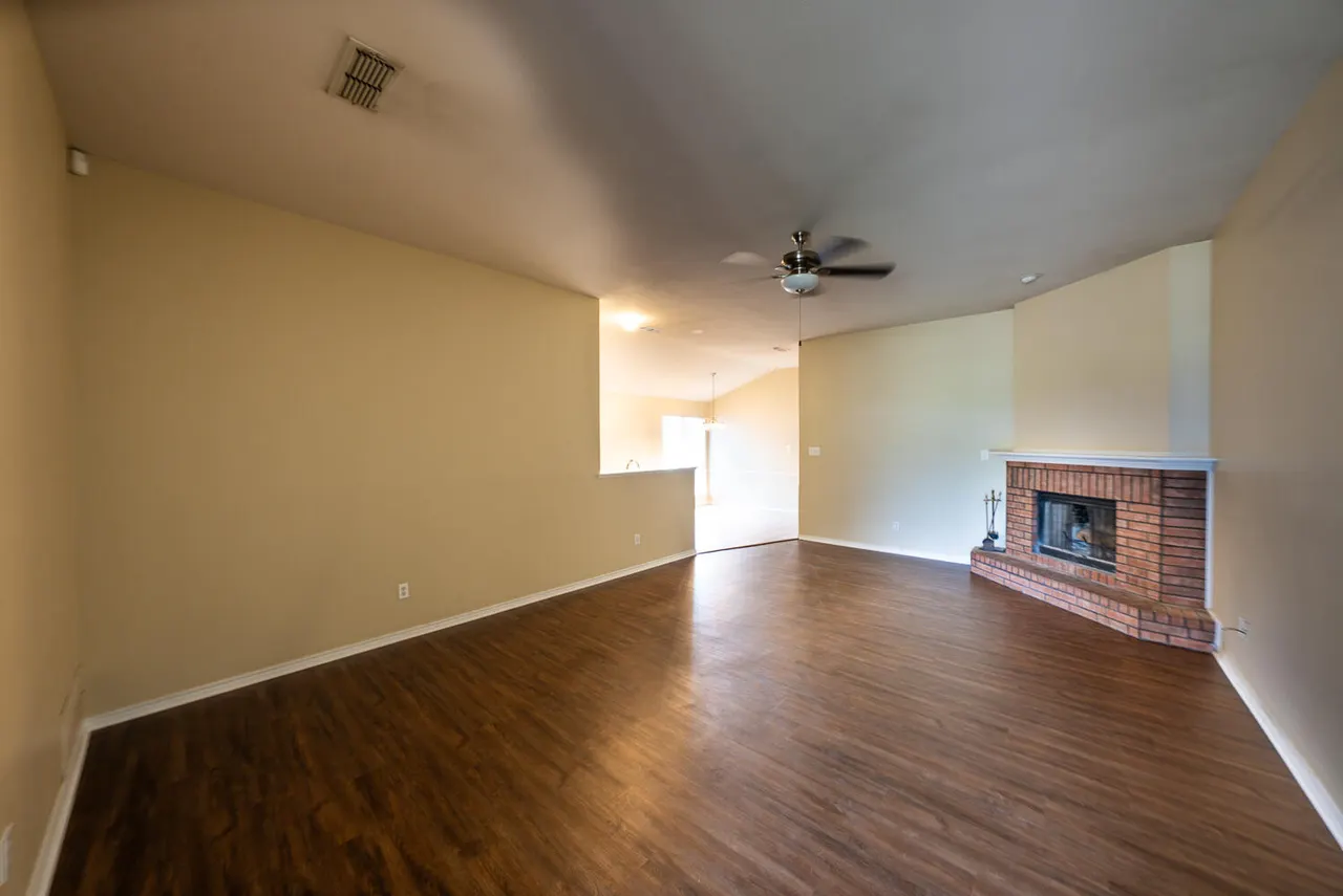Photo 2 — 6717 89th Street, Lubbock, TX 79424