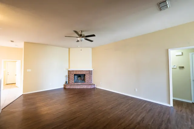 Photo 4 — 6717 89th Street, Lubbock, TX 79424