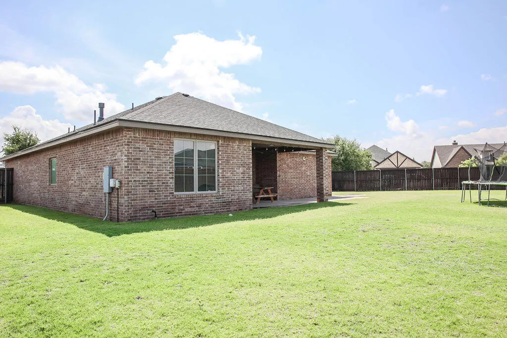 Photo 38 — 6140 86th Street, Lubbock, TX 79424