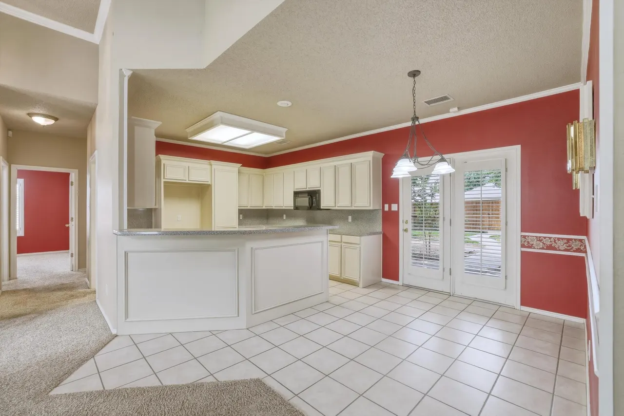 Photo 7 — 5419 70th Street, Lubbock, TX 79424