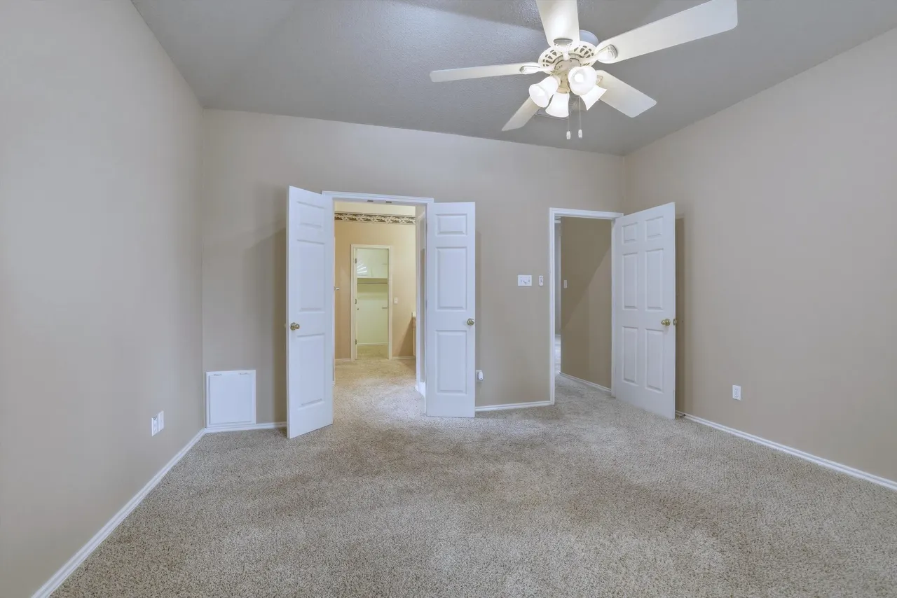 Photo 12 — 5419 70th Street, Lubbock, TX 79424