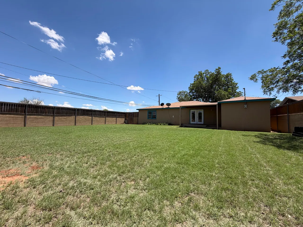 Photo 39 — 711 E Oak Street, Brownfield, TX 79316