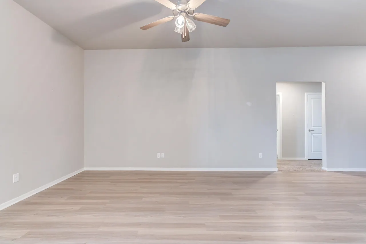 Photo 14 — 10421 Waverly Avenue, Lubbock, TX 79424