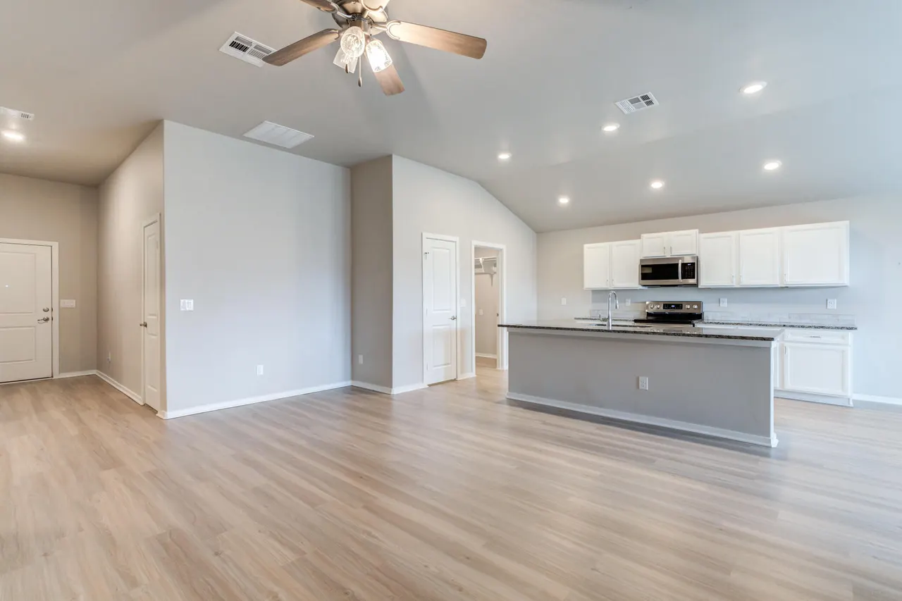 Photo 17 — 10421 Waverly Avenue, Lubbock, TX 79424