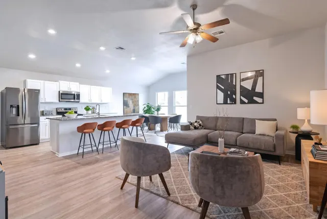 Photo 4 — 10421 Waverly Avenue, Lubbock, TX 79424