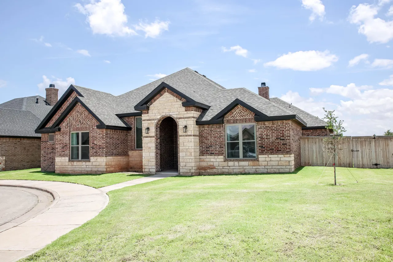 Photo 3 — 7041 99th Street, Lubbock, TX 79424