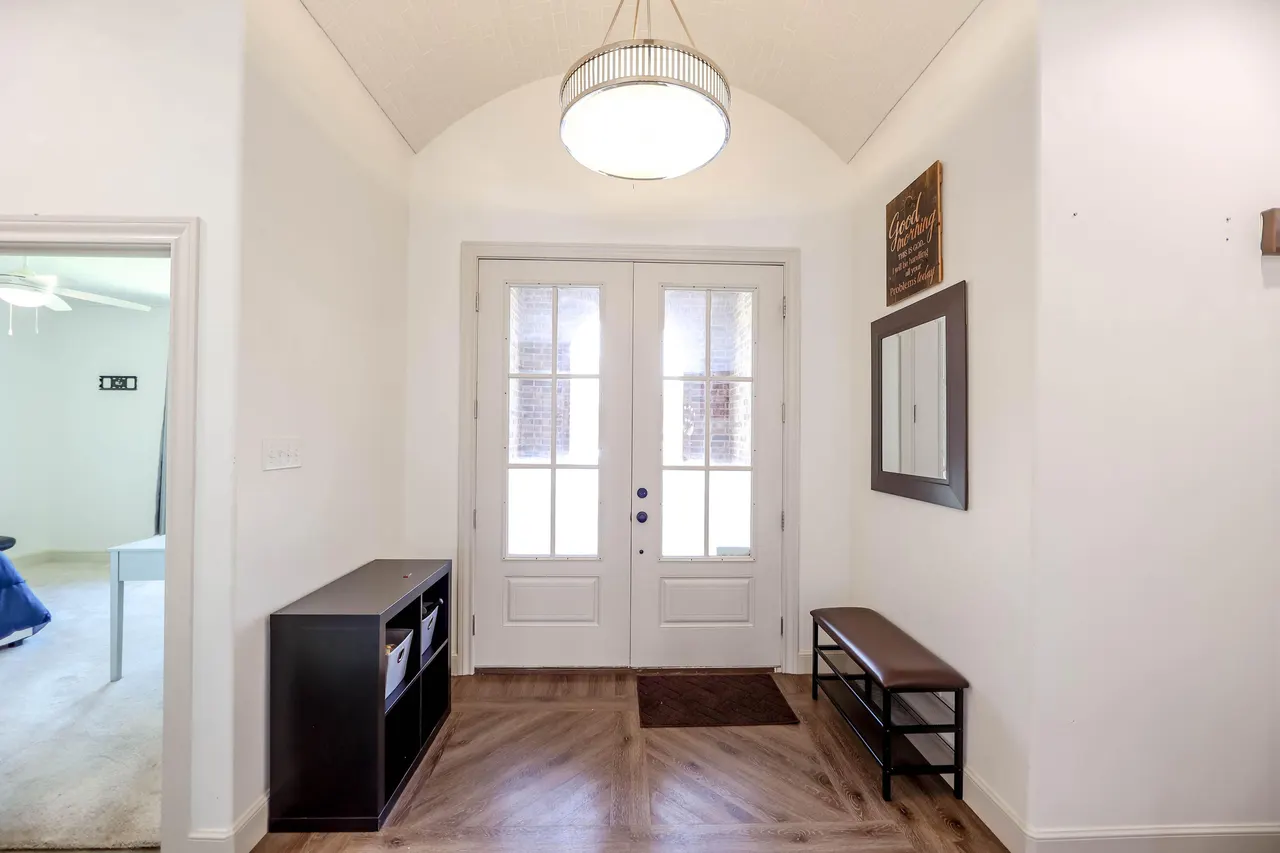 Photo 5 — 7041 99th Street, Lubbock, TX 79424