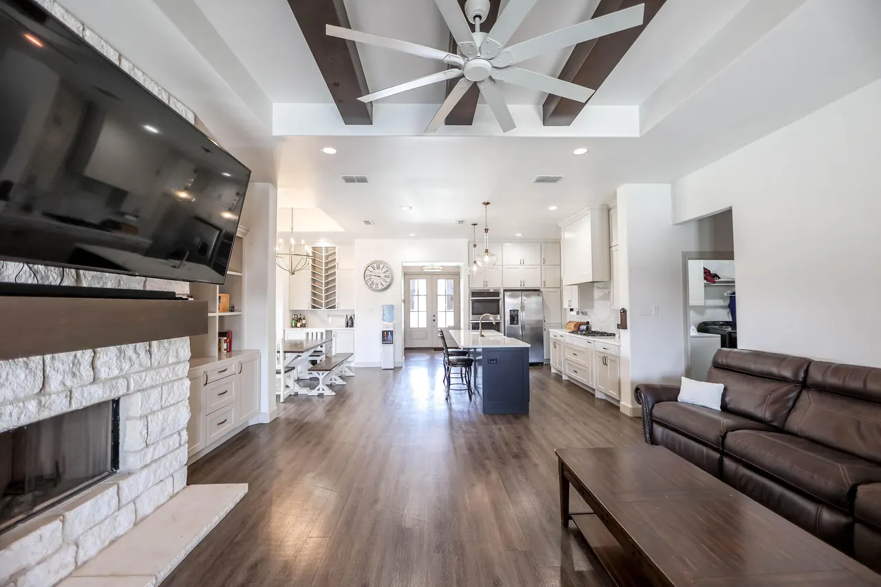 Photo 14 — 7041 99th Street, Lubbock, TX 79424