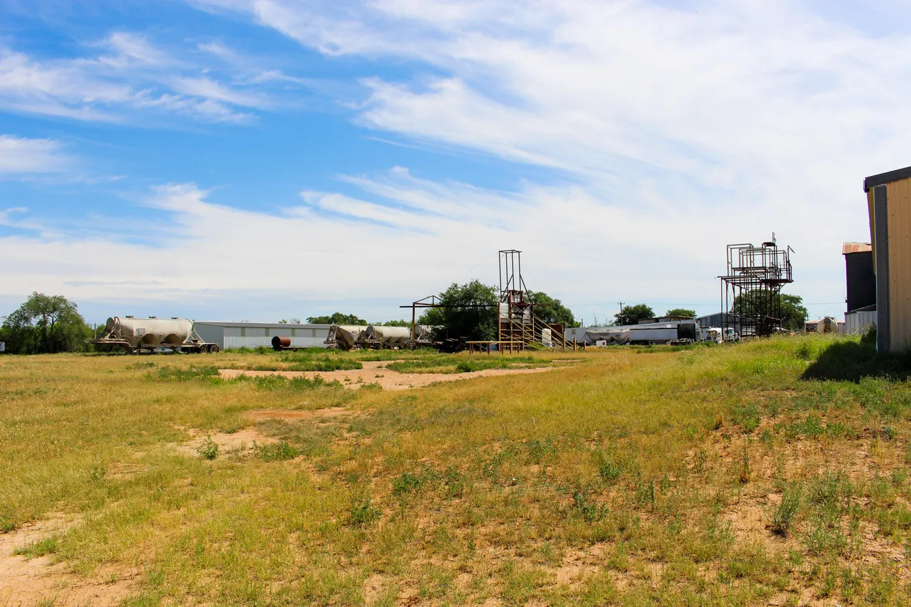 Photo 69 — 214 W Bryan Avenue, Loraine, TX 79532