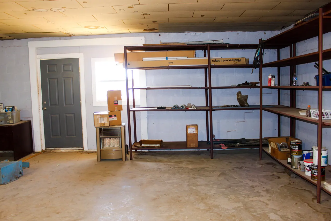 Photo 44 — 214 W Bryan Avenue, Loraine, TX 79532