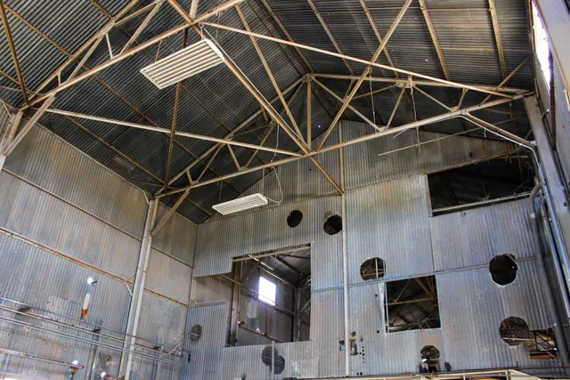 Photo 6 — 214 W Bryan Avenue, Loraine, TX 79532