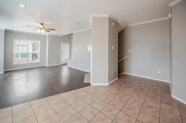Photo 8 — 2111 Main Street Apt 1, Lubbock, TX 79401