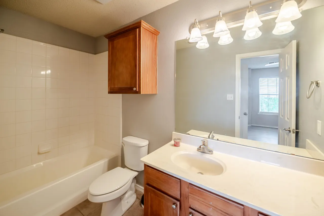 Photo 15 — 2111 Main Street Apt 1, Lubbock, TX 79401