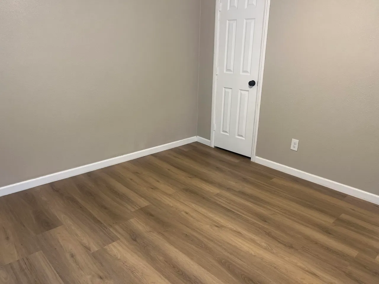 Photo 11 — 2419 39th Street, Lubbock, TX 79412