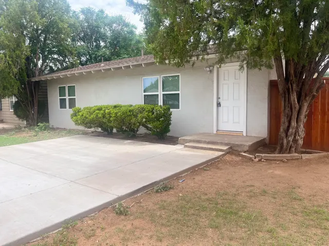 Front exterior — 2419 39th Street, Lubbock, TX 79412