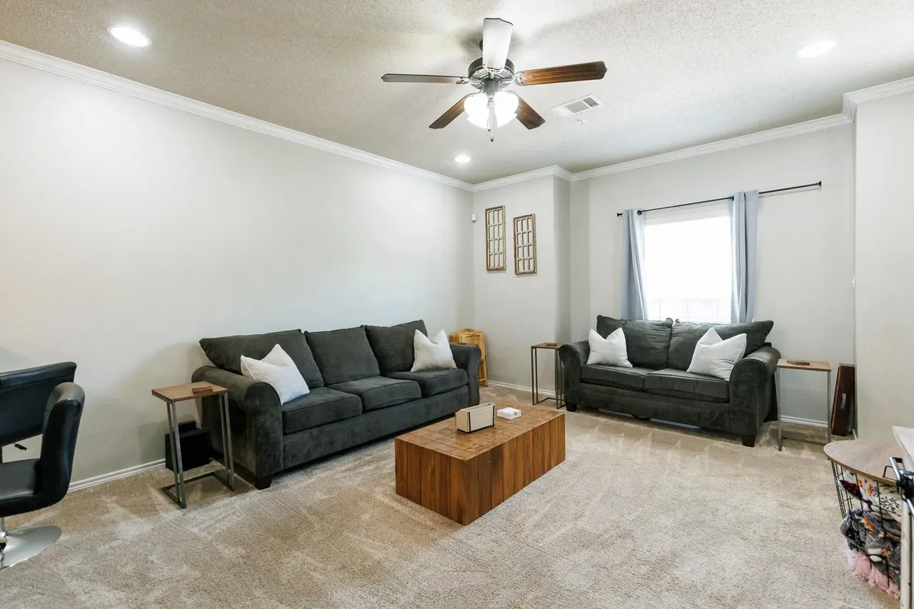 Photo 7 — 2106 Main Street 9, Lubbock, TX 79401