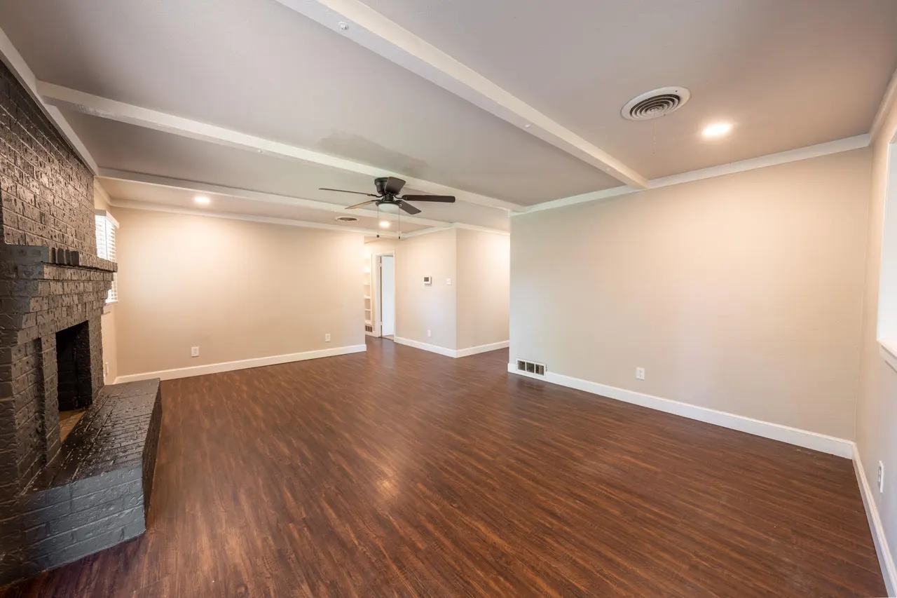 Photo 15 — 4404 59th Street, Lubbock, TX 79414