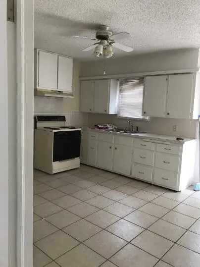 Photo 5 — 3012 23rd Street, Lubbock, TX 79410