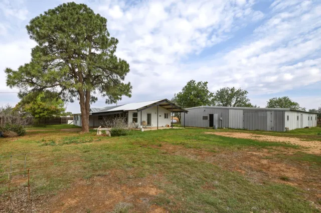Photo 2 — 14108 County Road 2214, Fluvanna, TX 79517