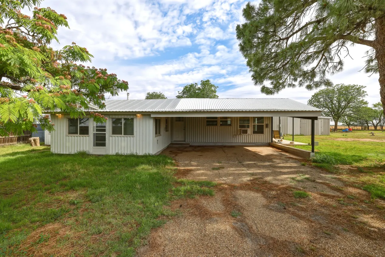 Photo 3 — 14108 County Road 2214, Fluvanna, TX 79517