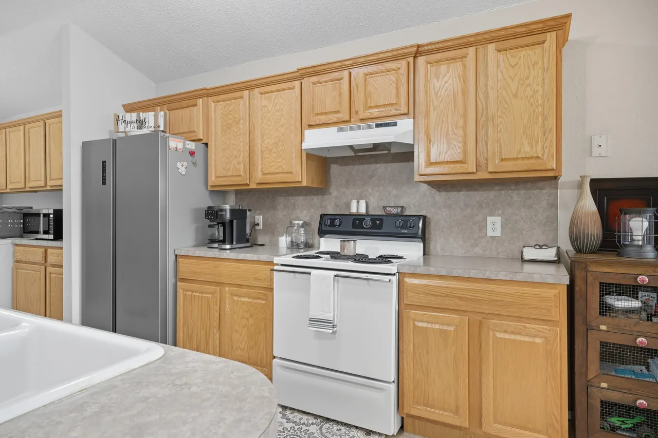 Photo 12 — 6119 16th Street, Lubbock, TX 79416