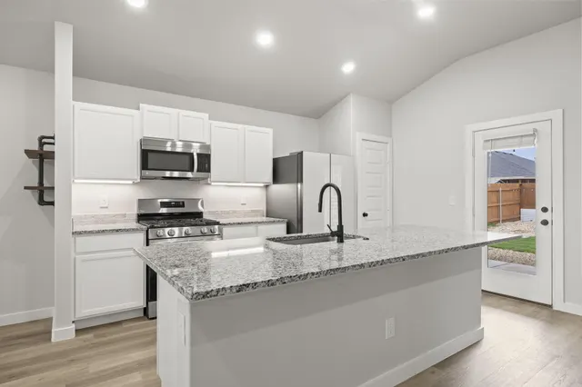 Photo 7 — 812 E 32nd Street, Wolfforth, TX 79382