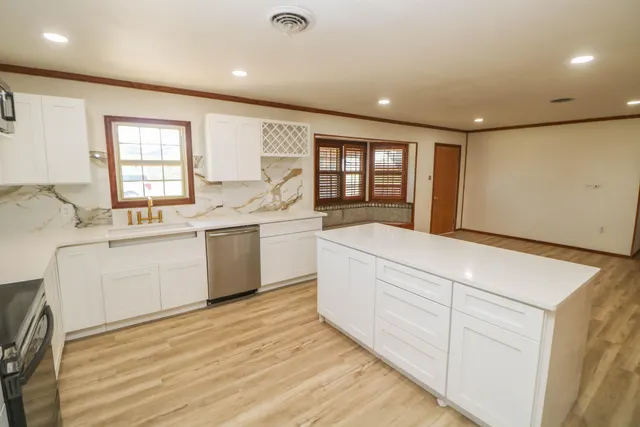 Photo 4 — 610 Boesen Street, Sudan, TX 79371
