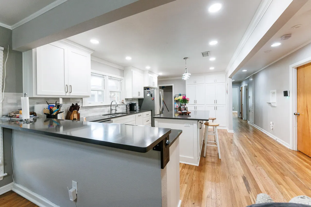 Photo 12 — 2602 31st Street, Lubbock, TX 79410