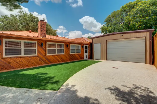 Photo 7 — 4708 80th Street, Lubbock, TX 79424