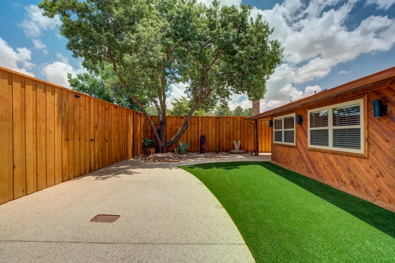 Photo 13 — 4708 80th Street, Lubbock, TX 79424