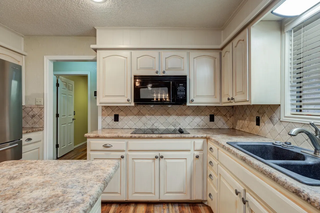 Photo 16 — 4708 80th Street, Lubbock, TX 79424