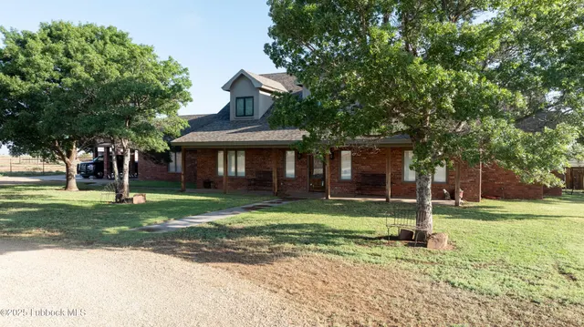 Photo 2 — 7910 County Rd 7700, Wolfforth, TX 79382