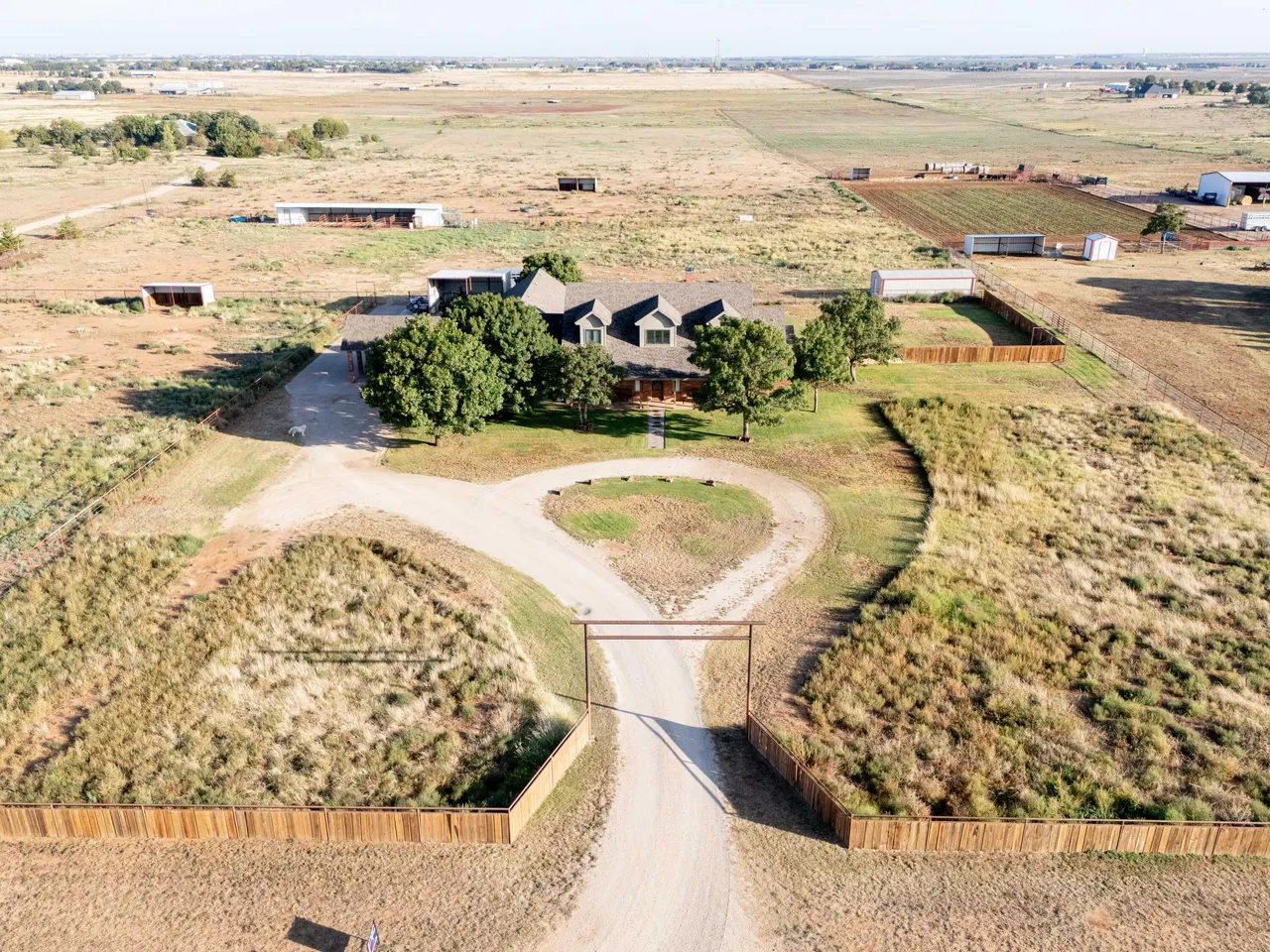 Photo 93 — 7910 County Rd 7700, Wolfforth, TX 79382