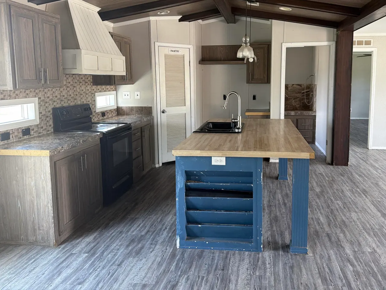 Photo 5 — 14321 County Road 1410, Wolfforth, TX 79382