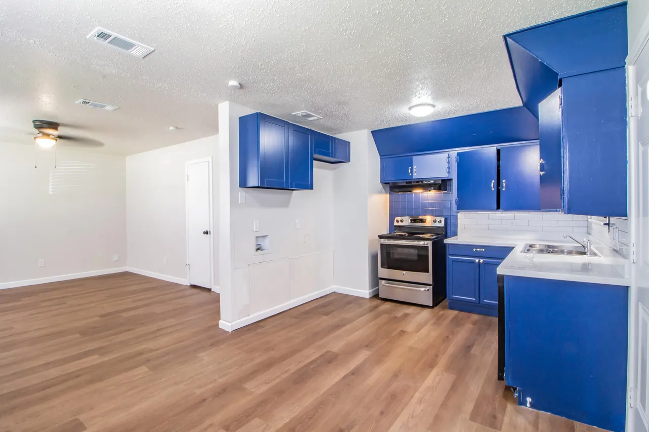 Photo 10 — 5105 39th Street, Lubbock, TX 79414
