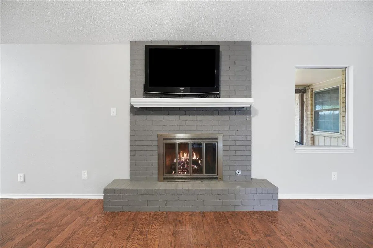 Photo 6 — 4322 55th Street, Lubbock, TX 79413