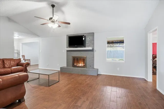 Photo 7 — 4322 55th Street, Lubbock, TX 79413