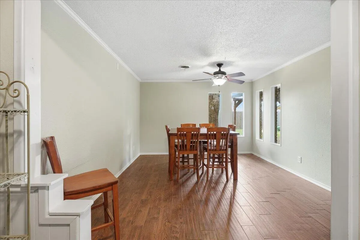 Photo 12 — 4322 55th Street, Lubbock, TX 79413