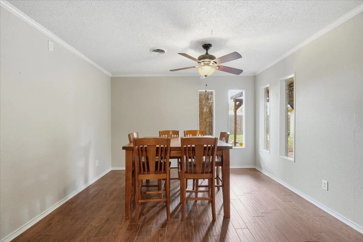 Photo 13 — 4322 55th Street, Lubbock, TX 79413